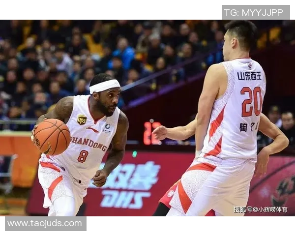 北京羽毛球队在世锦赛积分榜上以69分稳居第一名展现强劲实力